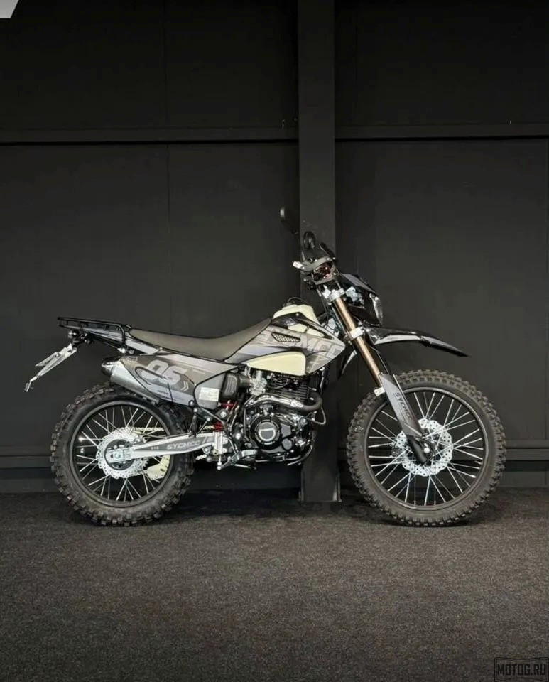 Эндуро мотоцикл SYCMCC 300 06 — мощь и комфорт для бездорожья